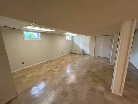 650 Enterprise St, Elgin, IL 60120 photo 21