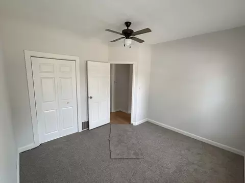 650 Enterprise St, Elgin, IL 60120 photo 4
