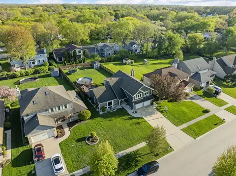 View/Area - 164 Wilcox Dr, Bartlett, IL 60103 photo 3 of 6
