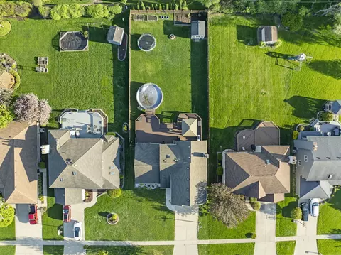View/Area - 164 Wilcox Dr, Bartlett, IL 60103 photo 4 of 6
