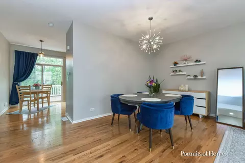 Dining - 435 N Commerce St, Aurora, IL 60504 photo 3 of 4
