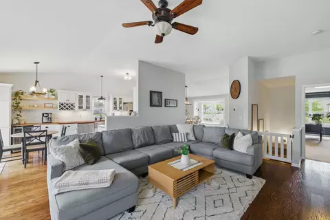 Living - 4783 W Iris Ln, Monee, IL 60449 photo 1 of 4