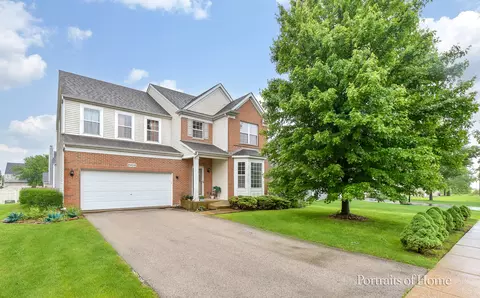 8408 Coop Ave, Joliet, IL 60431