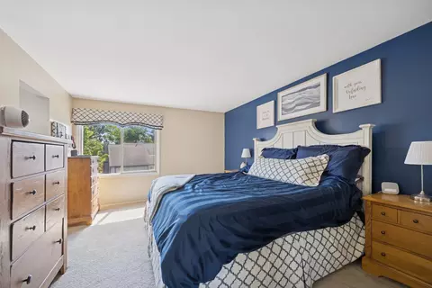 Bedroom - 2618 Smith St, Rolling Meadows, IL 60008 photo 1 of 2