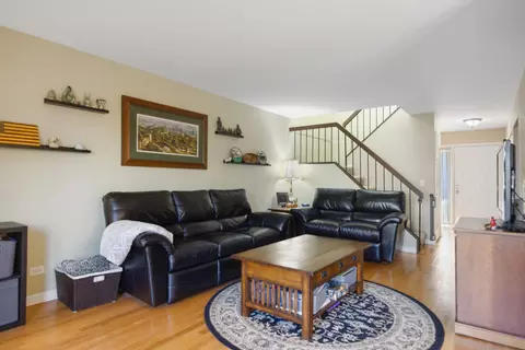 Living - 2618 Smith St, Rolling Meadows, IL 60008 photo 1 of 2
