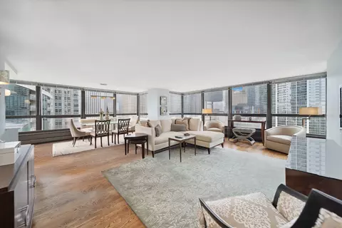Living - 360 E Randolph St #905, Chicago, IL 60601 photo 1 of 4