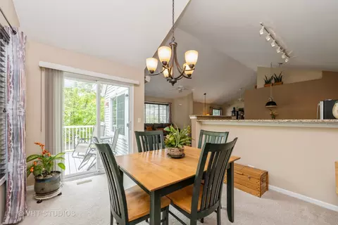 Dining - 1755 Sienna Ct #0, Wheeling, IL 60090 photo 1 of 1