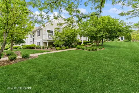 Exterior - 1755 Sienna Ct #0, Wheeling, IL 60090 photo 4 of 5