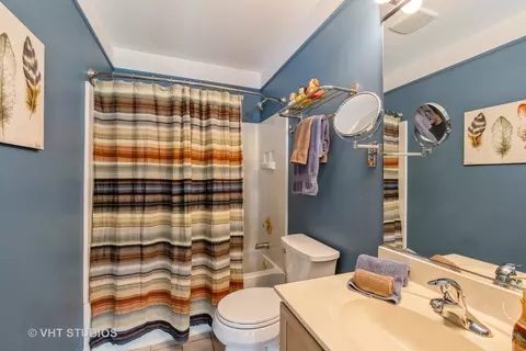 Bath - 1755 Sienna Ct #0, Wheeling, IL 60090 photo 2 of 2