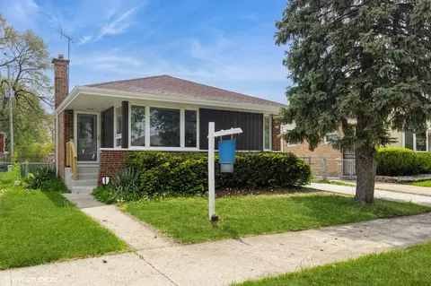 3733 W 78th St, Chicago, IL 60652