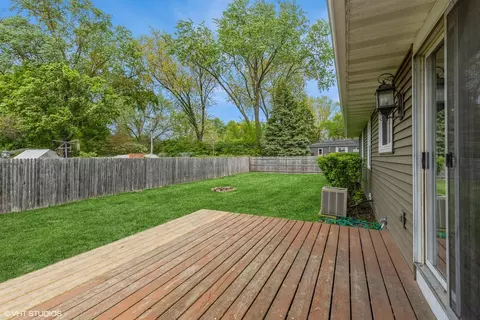 Exterior - 4802 Home Ave, Mchenry, IL 60050 photo 2 of 2