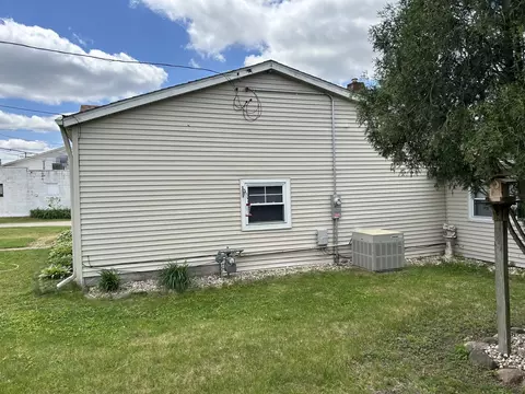 206 Walnut St, Cherry Valley, IL 61016 photo 34