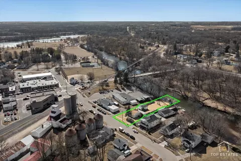 206 Walnut St, Cherry Valley, IL 61016 photo 5