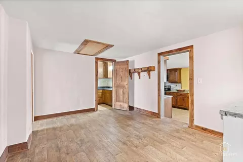 206 Walnut St, Cherry Valley, IL 61016 photo 10