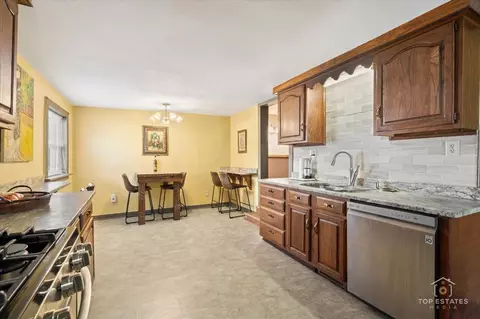 206 Walnut St, Cherry Valley, IL 61016 photo 15