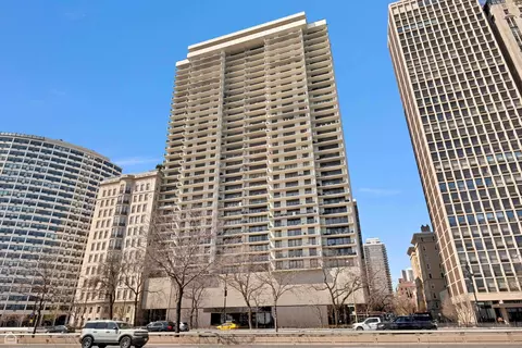 1212 N Lake Shore Dr #19AS, Chicago, IL 60610