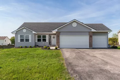 722 Ashleigh Ln, Roscoe, IL 61073