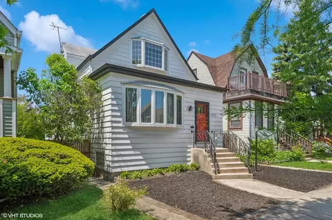 4212 N Central Park Ave, Chicago, IL 60618