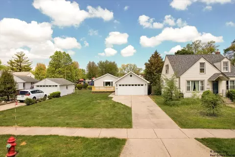 884 Greenview Ave, Des Plaines, IL 60016 photo 26