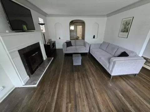 Other - 6504 N Artesian Ave, Chicago, IL 60645 photo 2 of 7