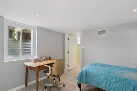 Bedroom - 318 E 2nd St, Lockport, IL 60441 photo 5 of 5