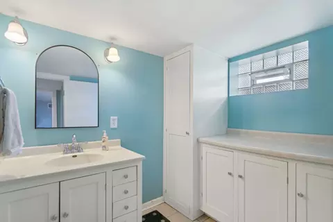 Bath - 318 E 2nd St, Lockport, IL 60441 photo 4 of 4