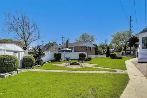 Exterior - 3321 Ruby St, Franklin Park, IL 60131 photo 3 of 4