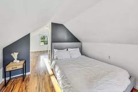 Bedroom - 3321 Ruby St, Franklin Park, IL 60131 photo 3 of 6