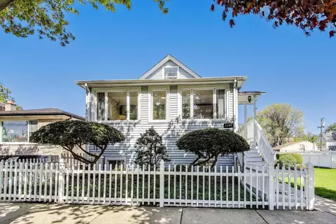 3321 Ruby St, Franklin Park, IL 60131
