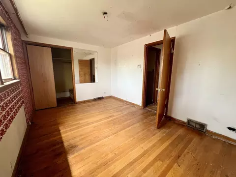 2243 E 93rd St, Chicago, IL 60617 photo 6