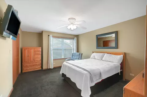 Bedroom - 1491 Lancaster Ln, Algonquin, IL 60102 photo 7 of 7