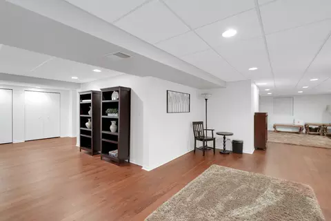 Entry Way - 1491 Lancaster Ln, Algonquin, IL 60102 photo 2 of 2