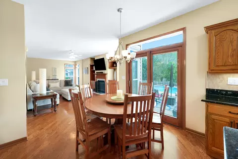 Dining - 1491 Lancaster Ln, Algonquin, IL 60102 photo 2 of 2