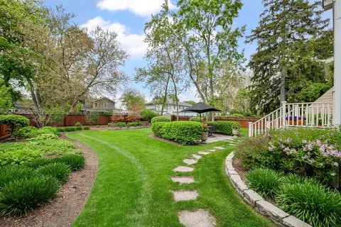 616 E Indiana St, Wheaton, IL 60187 photo 9