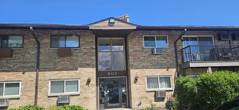 802 E Old Willow Rd #2-210, Prospect Heights, IL 60070
