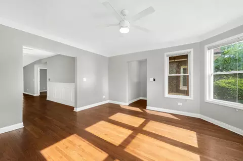 Living - Undisclosed, Chicago, IL 60620 photo 2 of 4