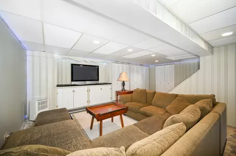 25 W651 Towpath Ct, Wheaton, IL 60189 photo 32