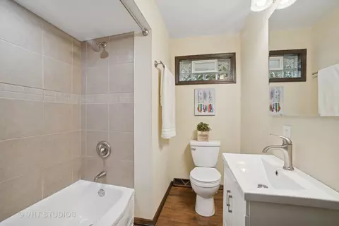 238 1st St, Cary, IL 60013 photo 6