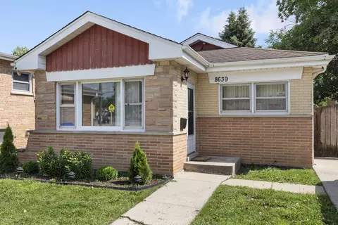 Exterior - 8639 Plainfield Rd, Lyons, IL 60534 photo 2 of 7