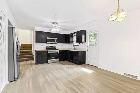 Kitchen - 8639 Plainfield Rd, Lyons, IL 60534 photo 1 of 3