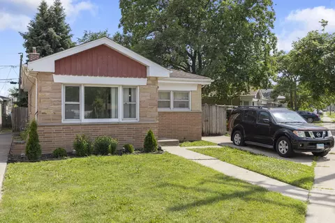 Exterior - 8639 Plainfield Rd, Lyons, IL 60534 photo 3 of 7