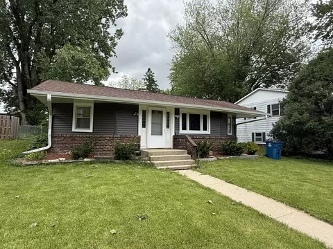 165 N Mill St, Cedarville, IL 61013