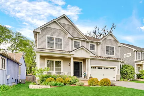 1908 Hitchcock Ave, Downers Grove, IL 60515
