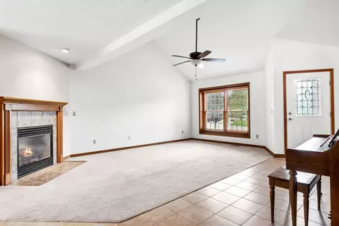 211 Field Dr, Normal, IL 61761 photo 6