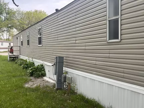 5 Washington Dr, Diamond, IL 60416 photo 4