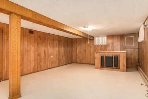 Other - 904 Parkview Ln, Des Plaines, IL 60016 photo 4 of 6