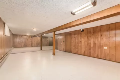 Other - 904 Parkview Ln, Des Plaines, IL 60016 photo 3 of 6