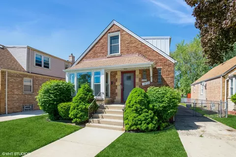 2852 W 84th Pl, Chicago, IL 60652