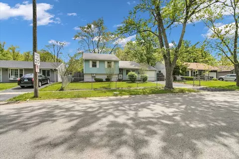 22657 Brookwood Dr, Sauk Village, IL 60411