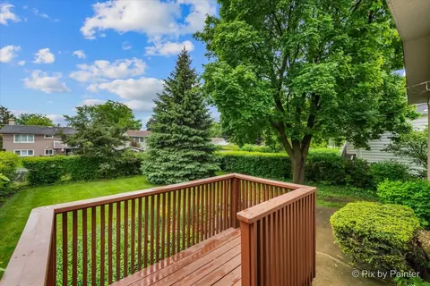2302 Birch Ln, Rolling Meadows, IL 60008 photo 28